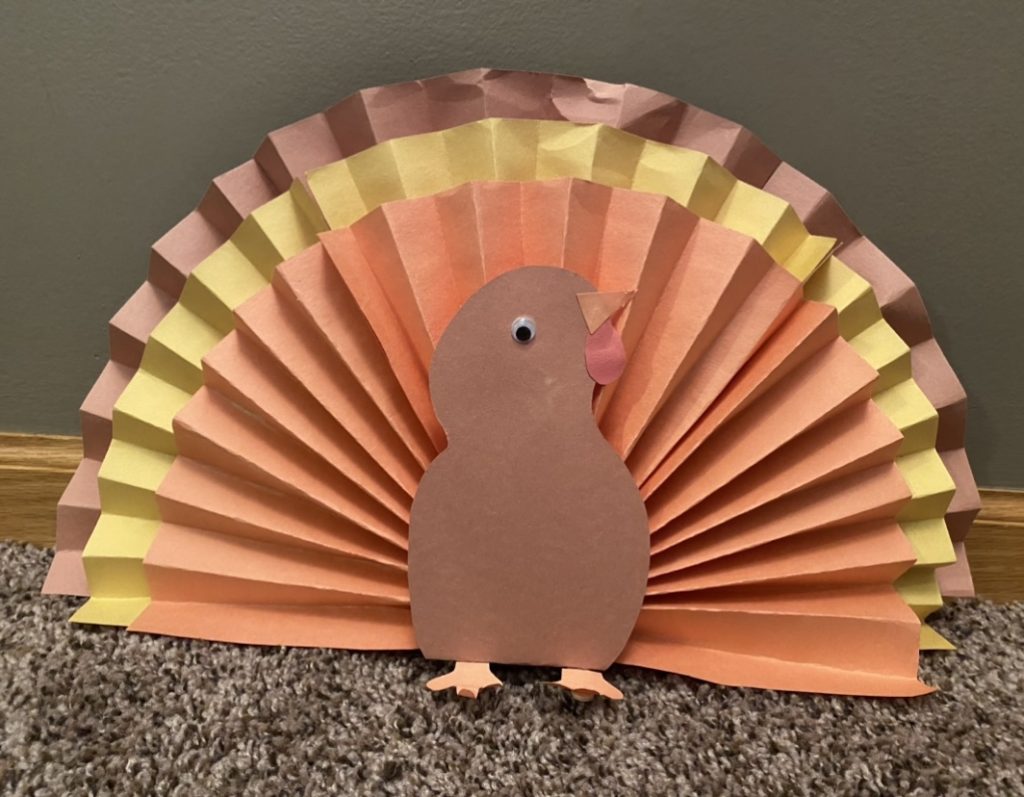 large paper turkey
